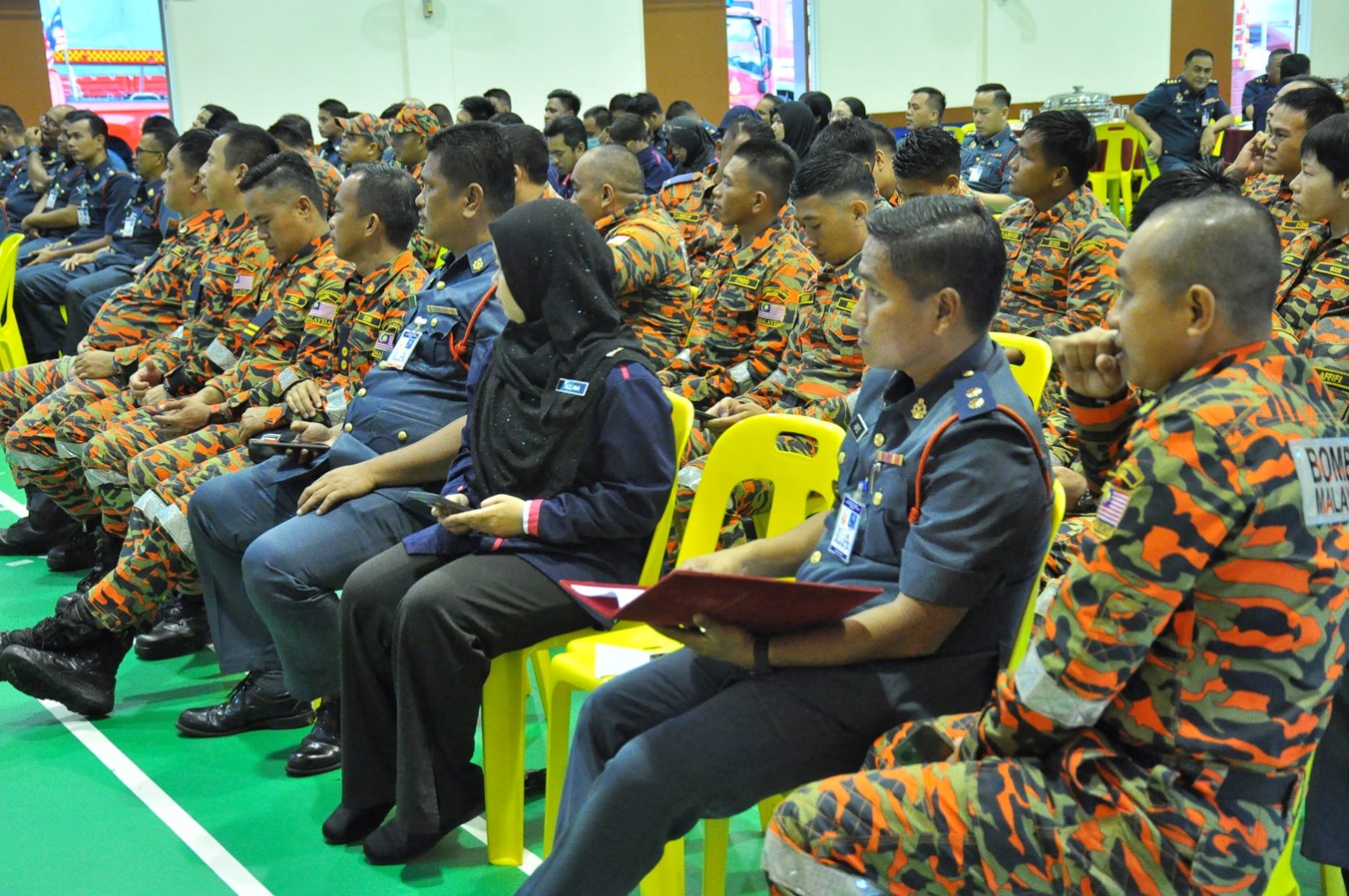 8888882001625635972742137 n