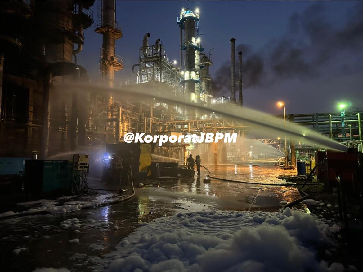 kebakaran di Kilang Idemitsu Petrochemical M Sdn Bhd Pasir Gudang Johor.