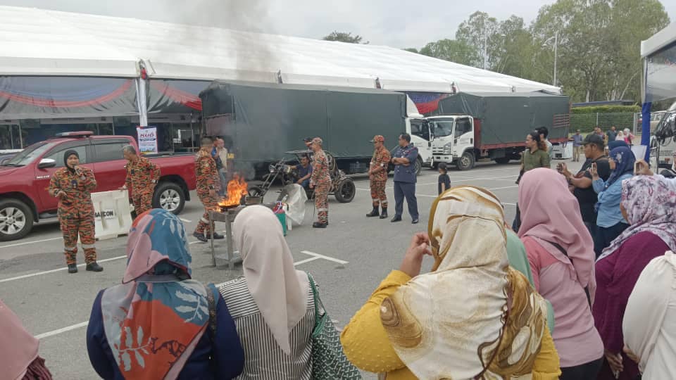 404562800 732744265549386 39256379531