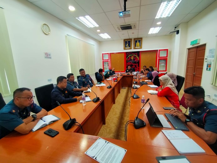 230023001625635972742137 n