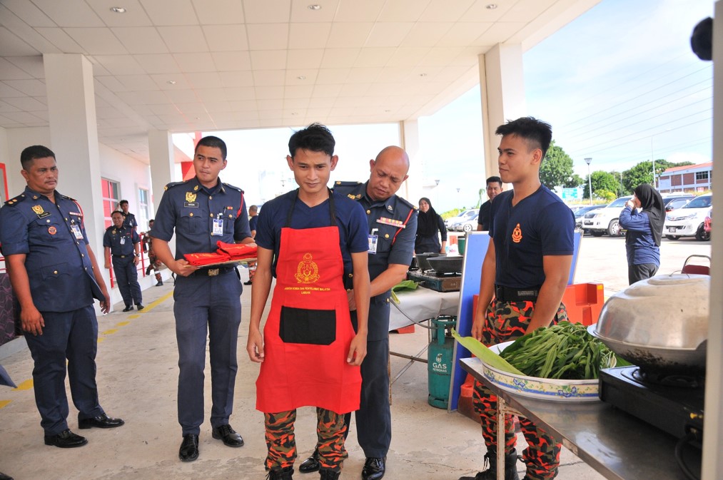 280028001625635972742137 n