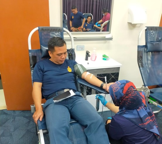 1100011001625635972742137 n