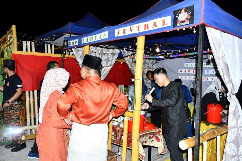 450000450001625635972742137 n