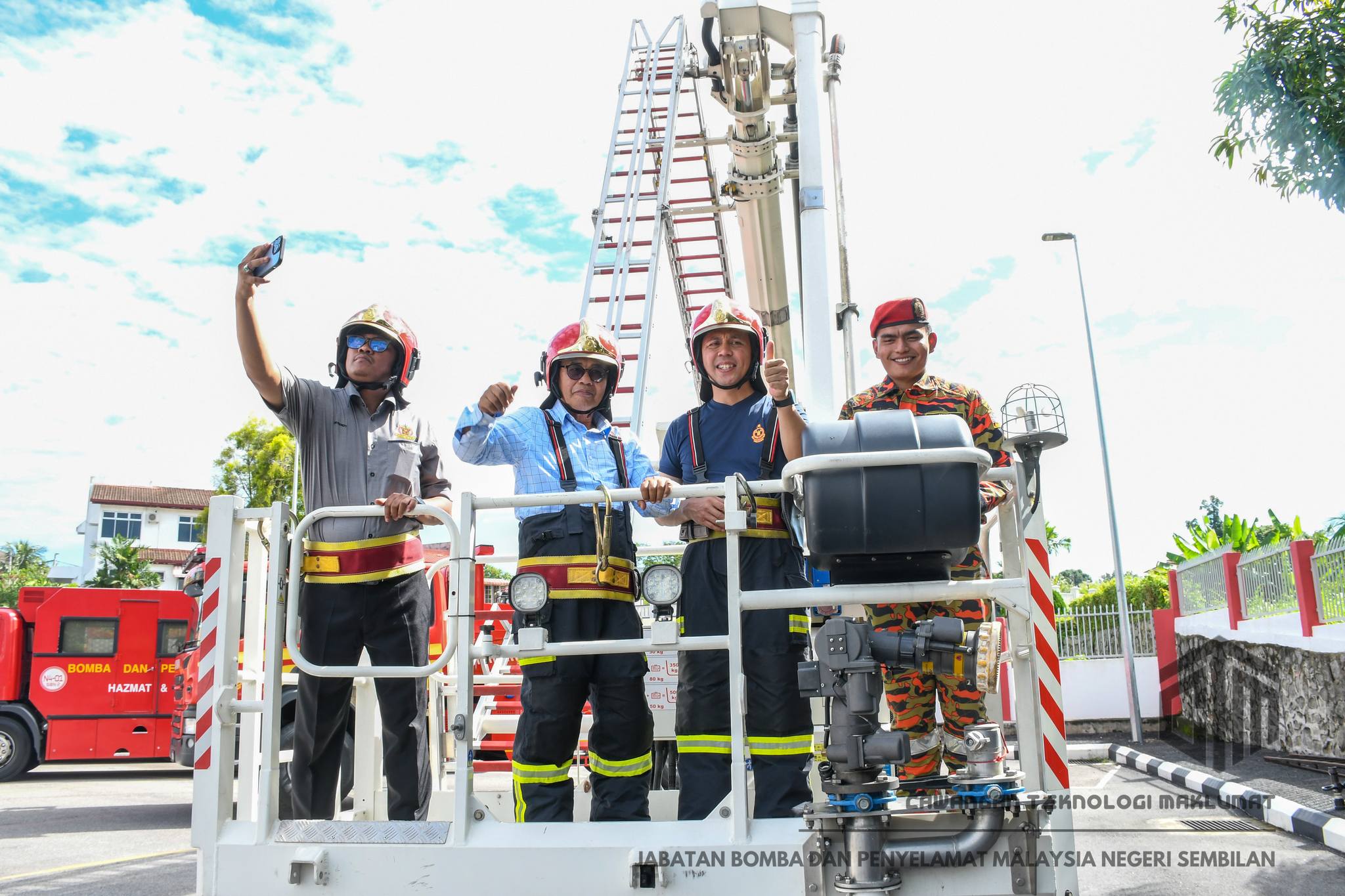 449338401 882037593955813 7127645127970159314 n