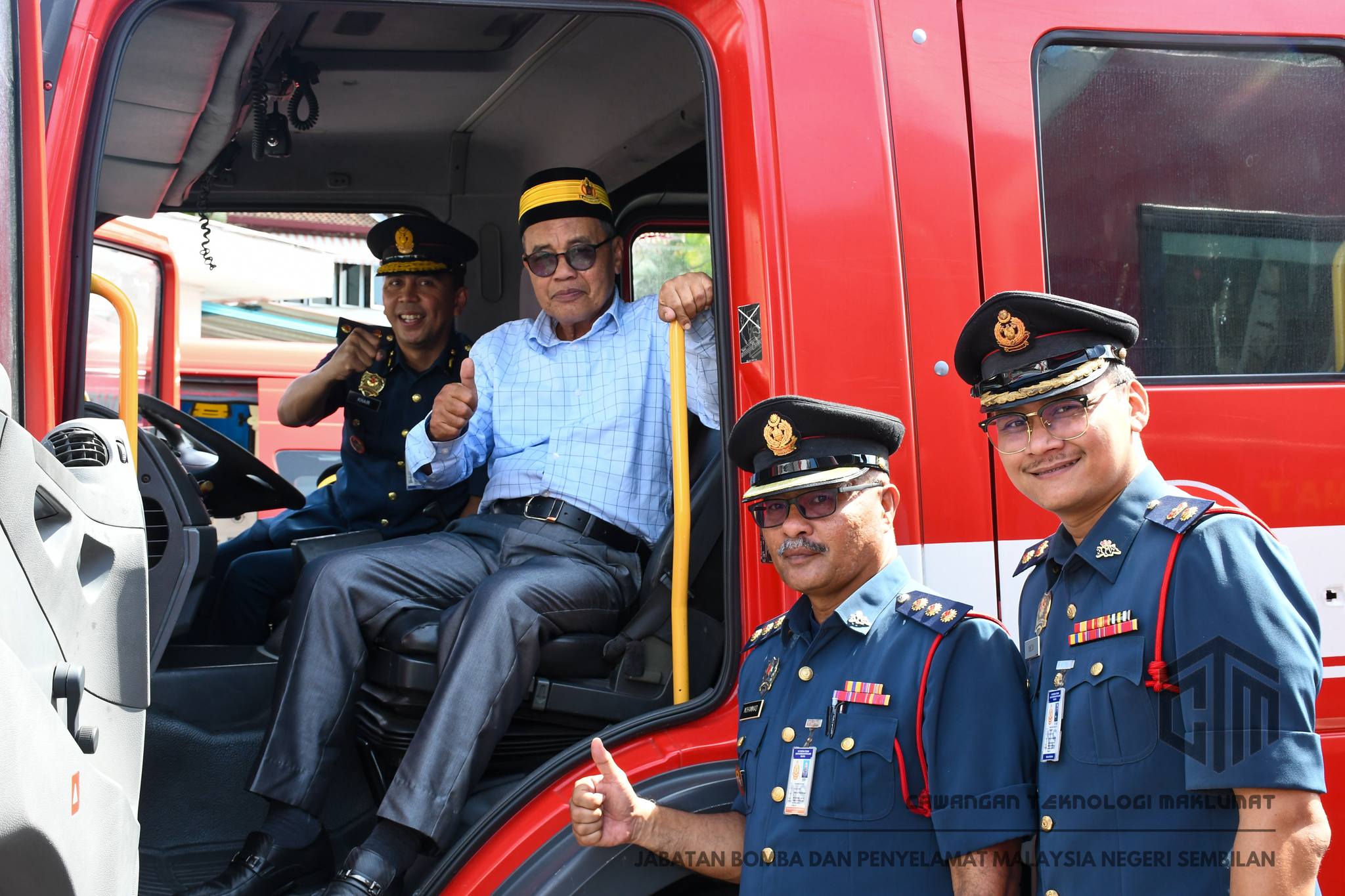 449477641 882037533955819 6554873546587269231 n