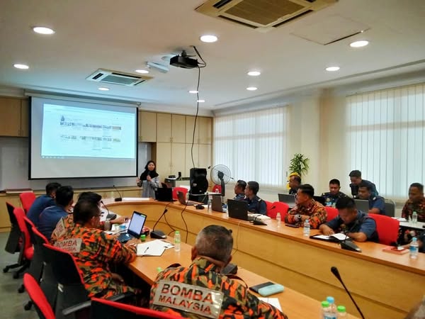 468849930 905247115087110 5830749303033397767 n