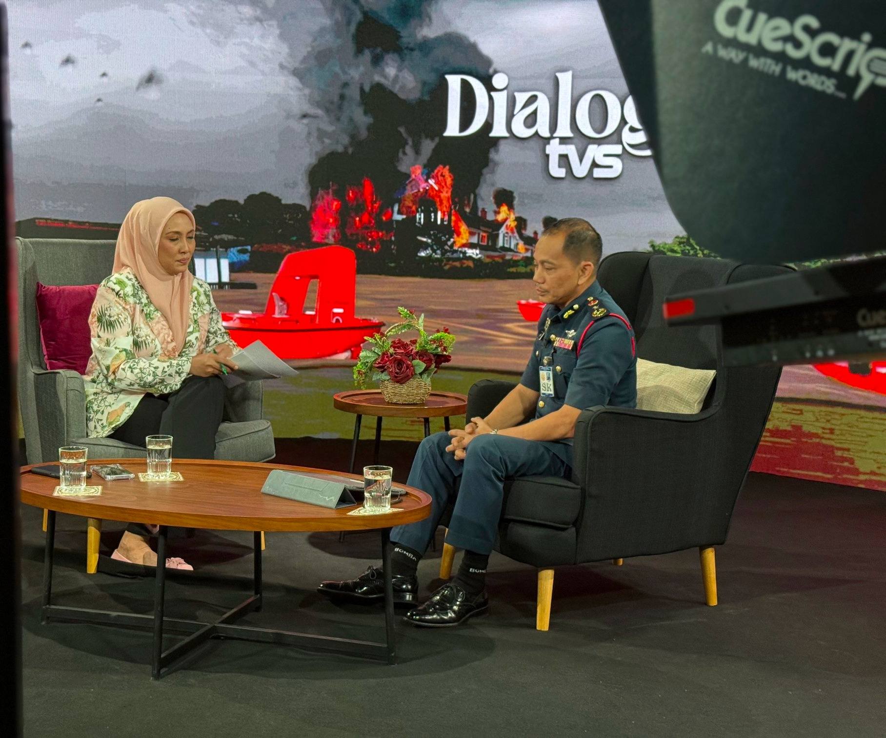 474077255 1221381522