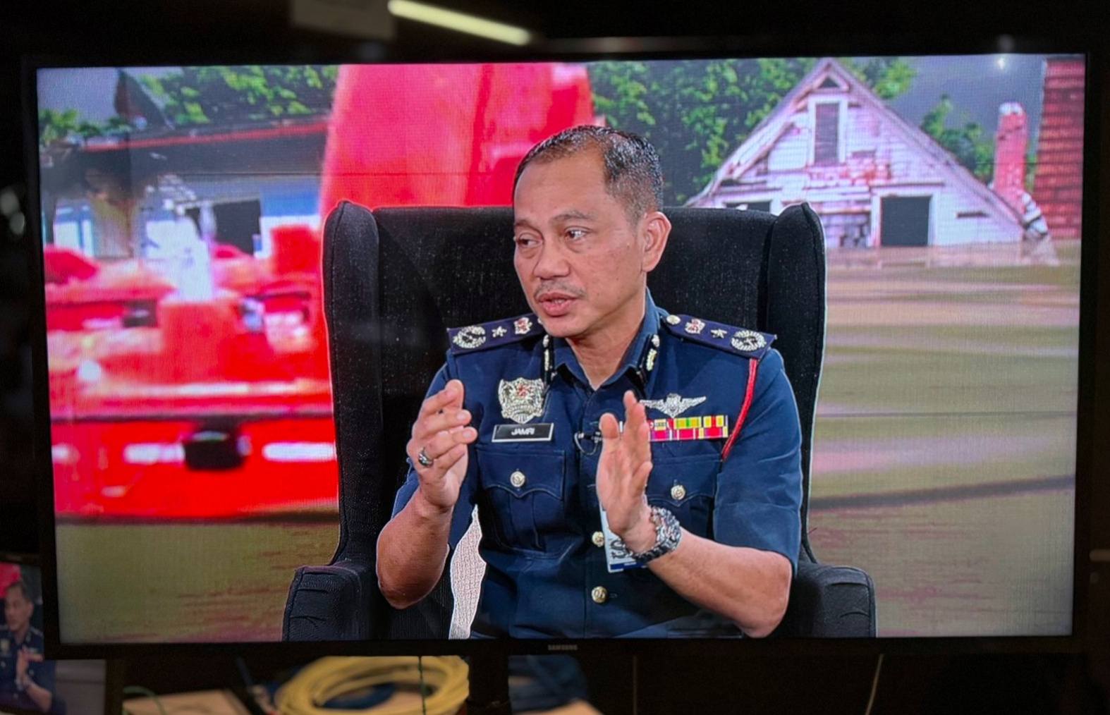 474077723 12213815245438